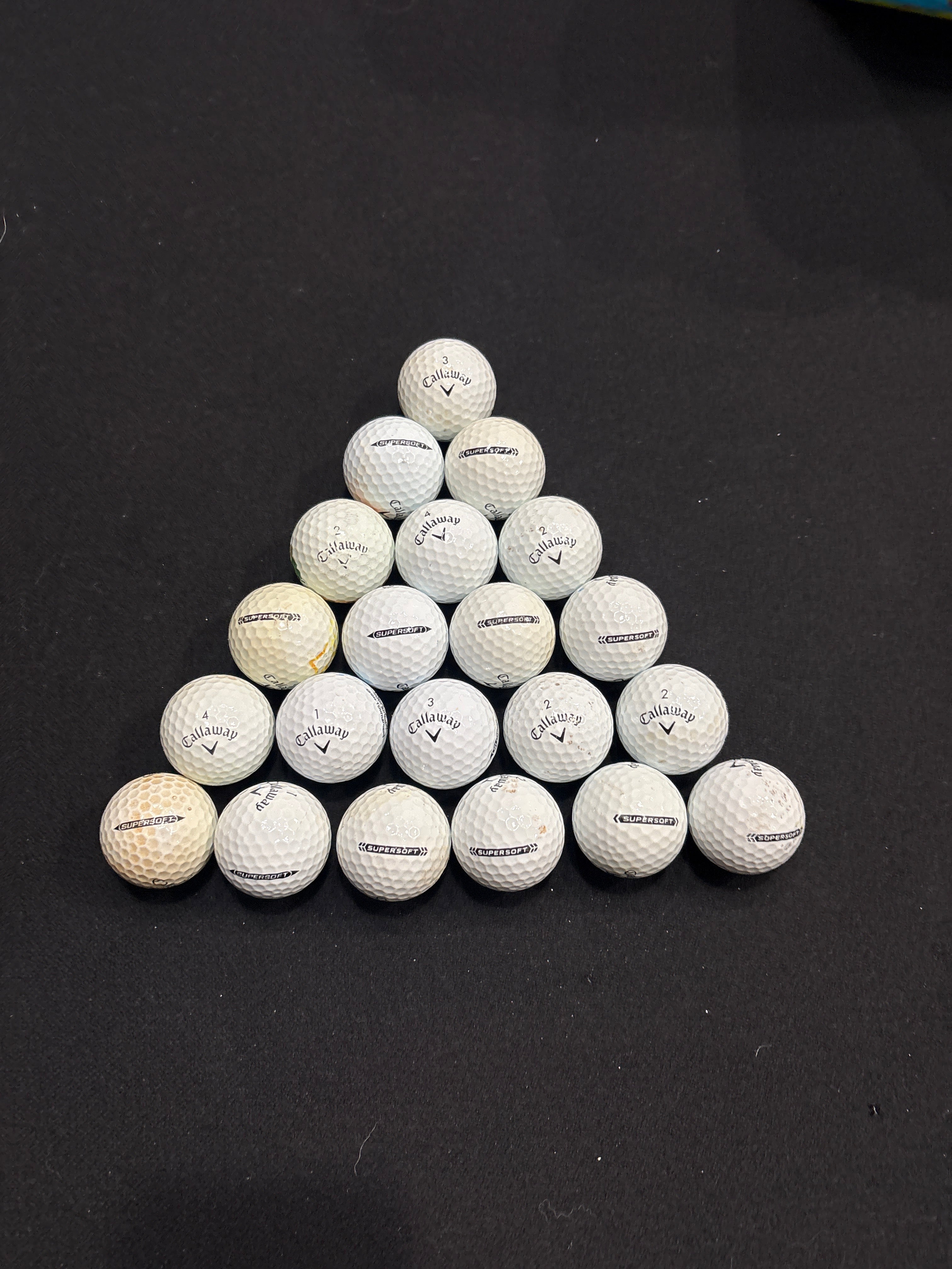 12 used 3rd tier Callaway supersoft golf balls